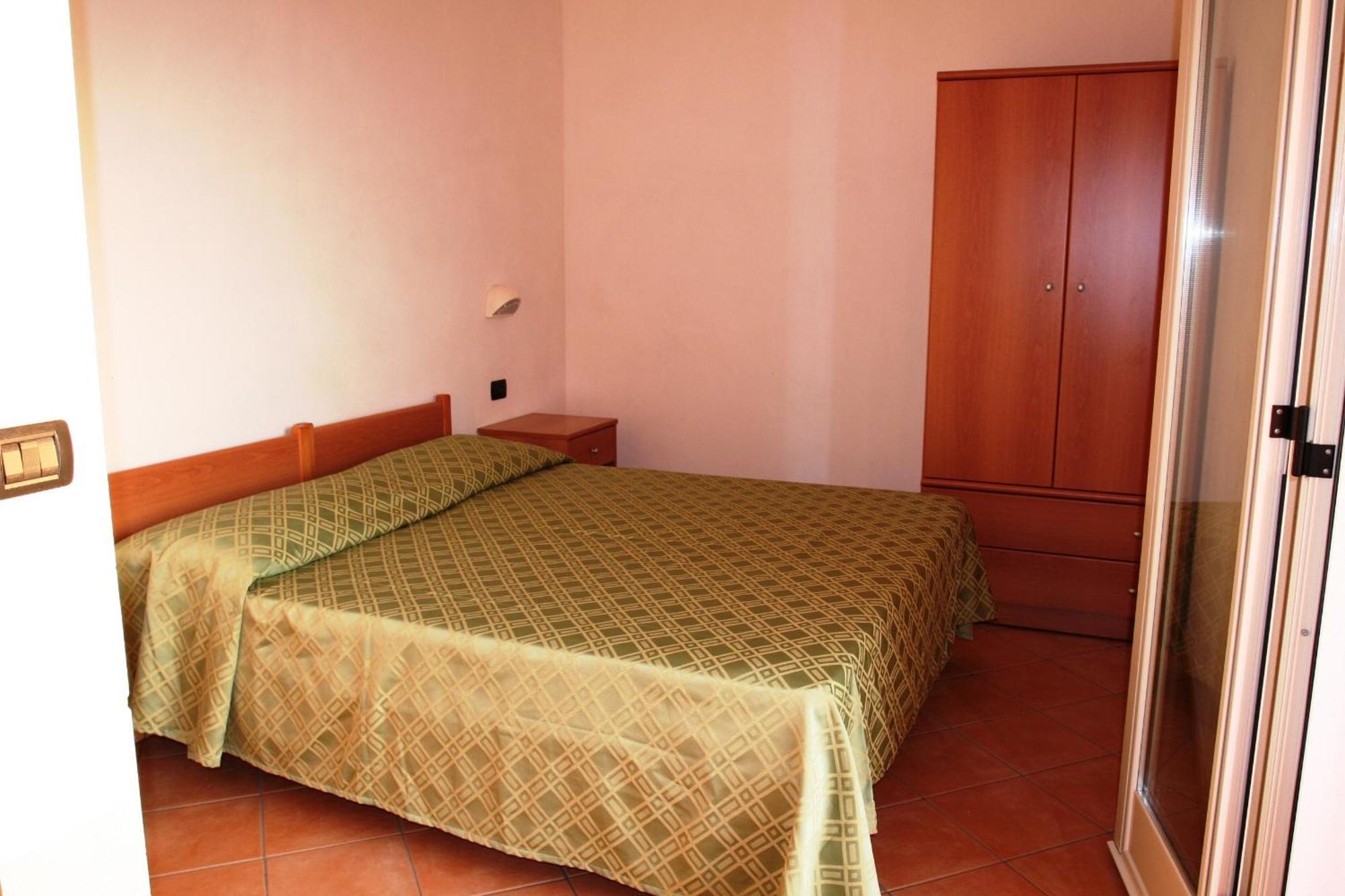 Case Vacanze Pietragrande Capo Vaticano Szoba fotó